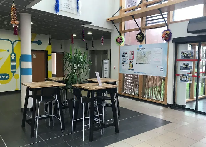 L'escale Auberge de jeunesse *