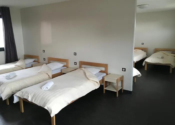 Auberge de jeunesse L'escale