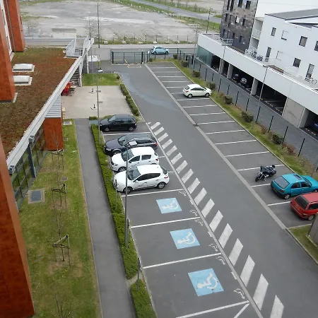 L'escale Hostel *