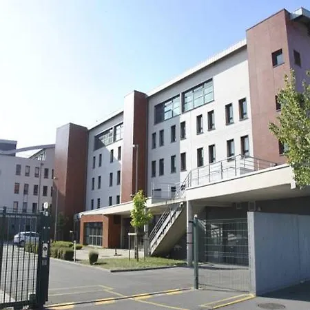 L'escale Hostel *
