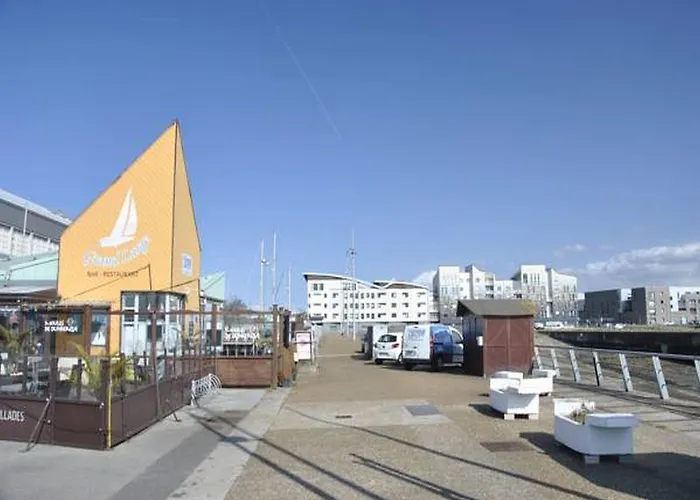 Vandrarhem L'escale *